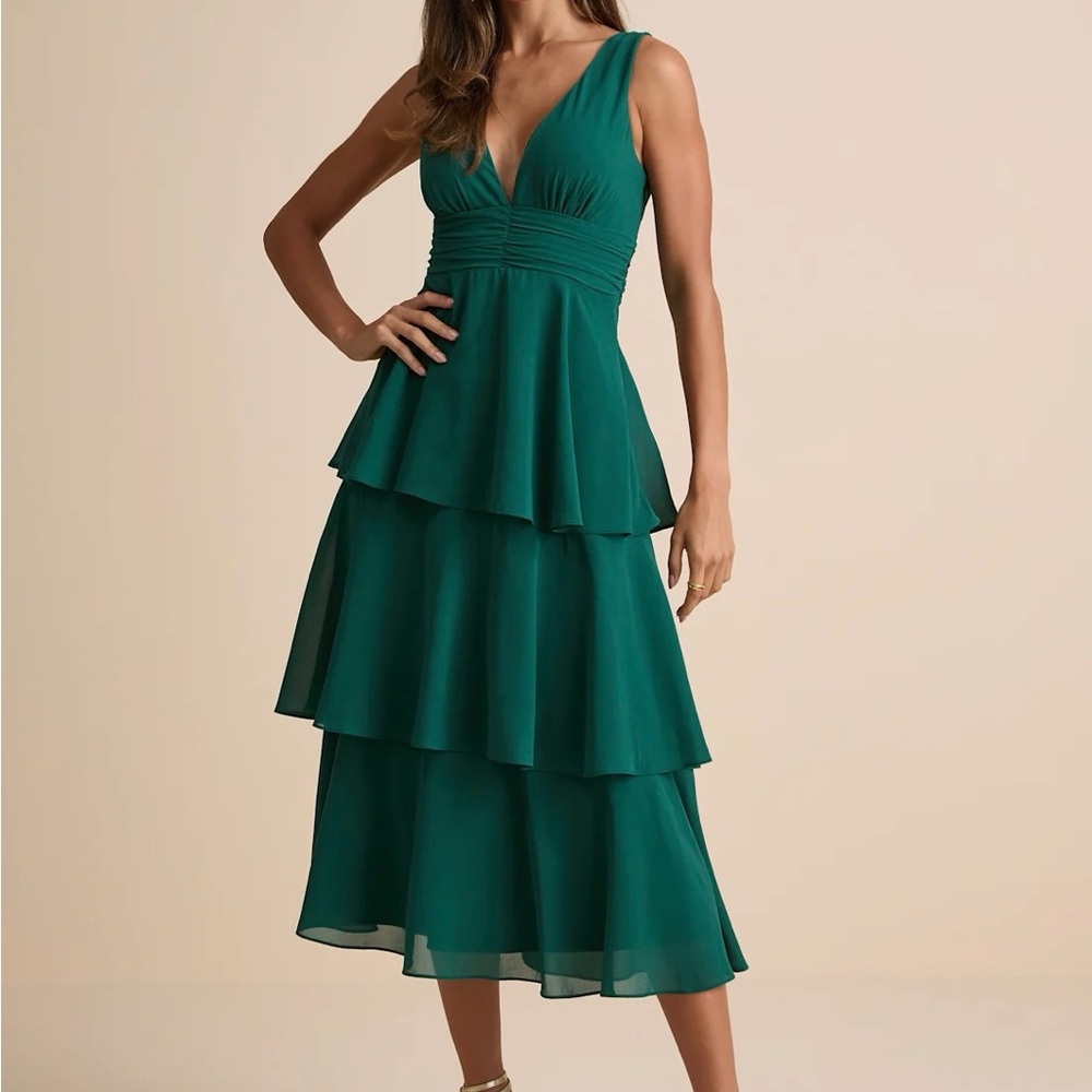 Lulu's Deep Green Layered Midi Dress